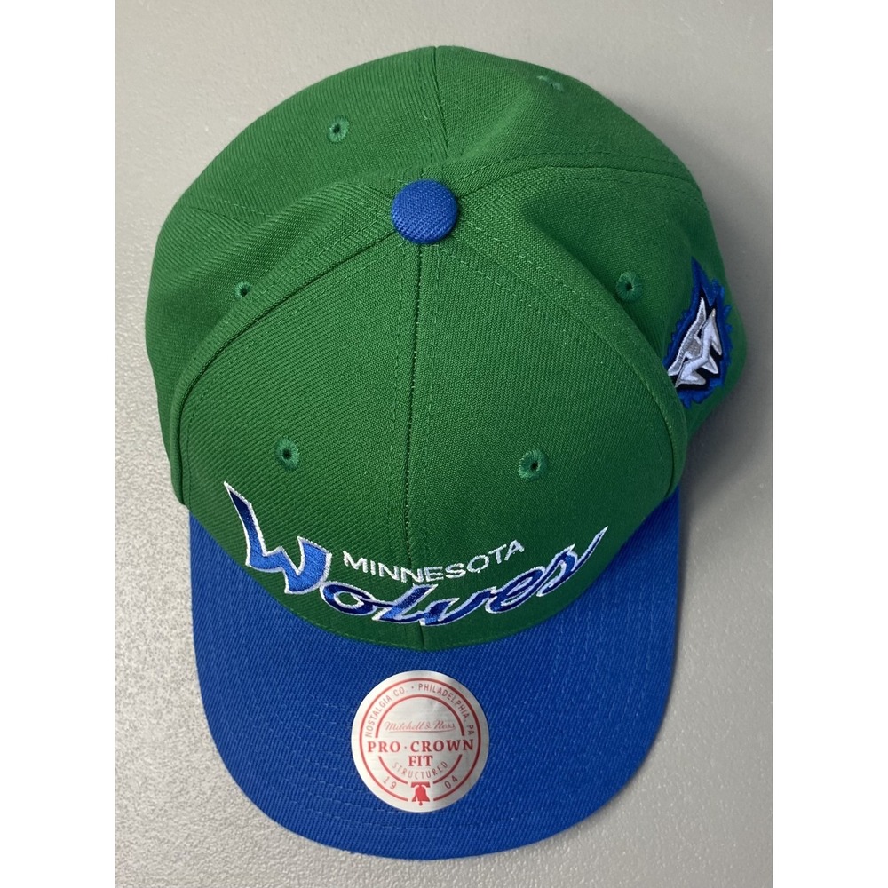 Mitchell & Ness Minnesota Timberwolves Wolves Snapback Cap Green Script - Picture 5 of 10